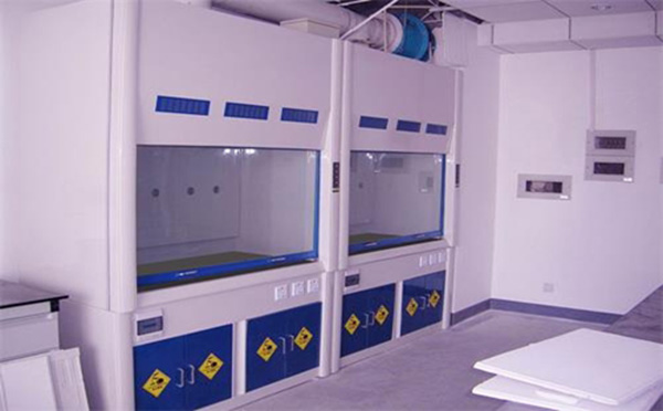 玻璃鋼通風柜.jpg 玻璃鋼通風柜.jpg