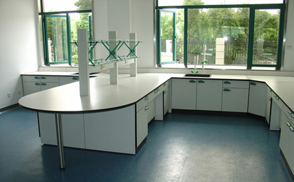 全木實驗臺01.jpg 全木實驗臺01.jpg