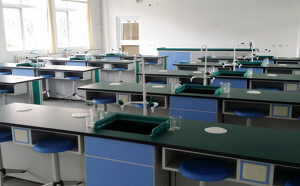 化學(xué)實(shí)驗(yàn)臺(tái)-08.jpg 化學(xué)實(shí)驗(yàn)臺(tái)-08.jpg