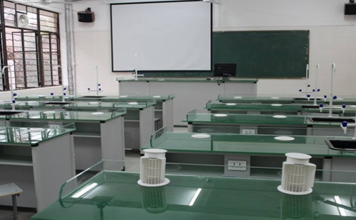 化學實驗臺-09.jpg 化學實驗臺-09.jpg